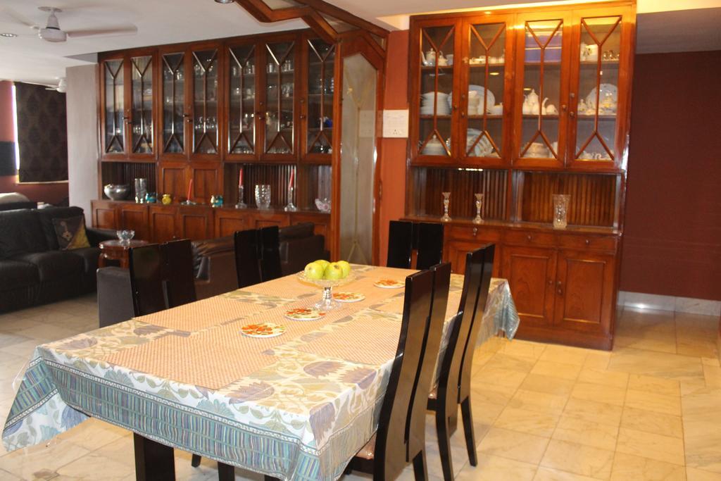 Service Apartments, Park Street, Calcutta מראה חיצוני תמונה