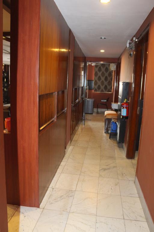 Service Apartments, Park Street, Calcutta מראה חיצוני תמונה
