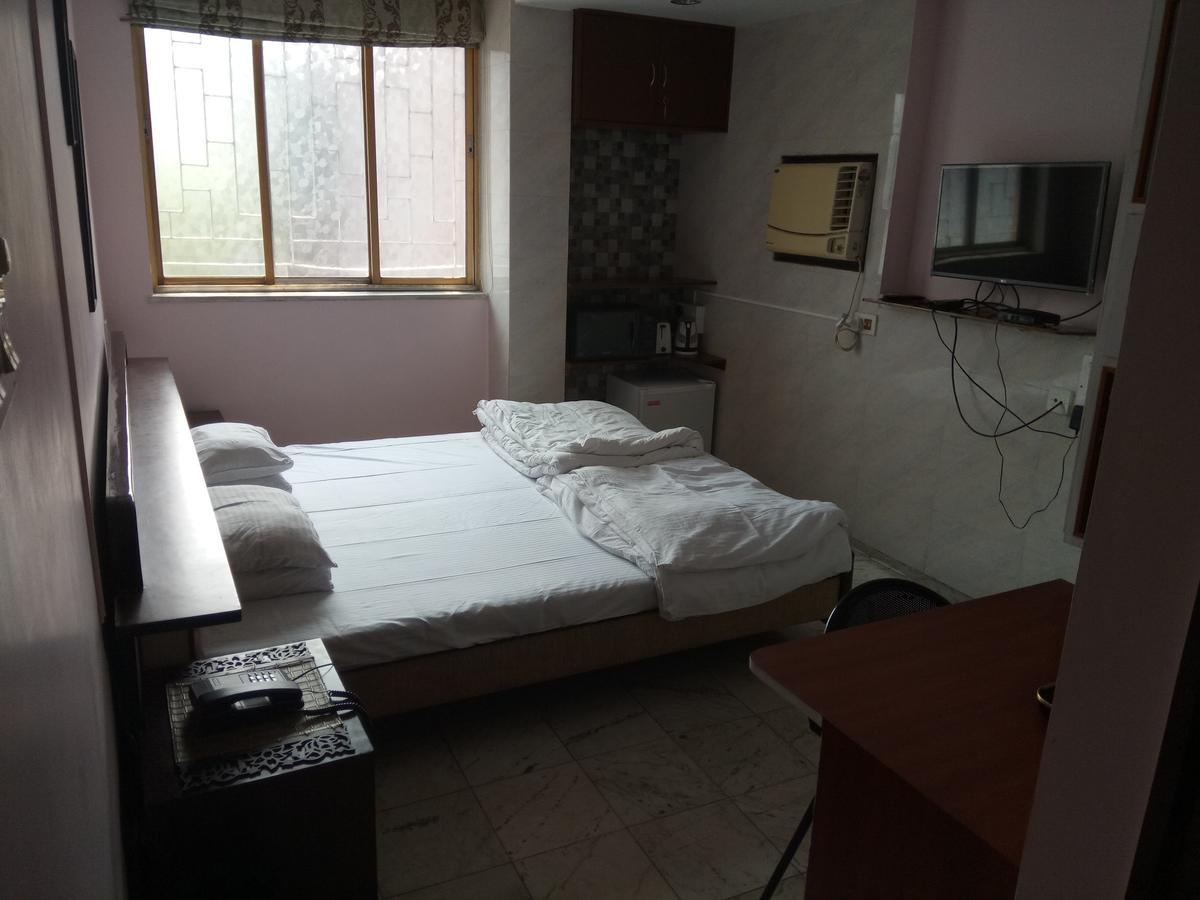 Service Apartments, Park Street, Calcutta מראה חיצוני תמונה